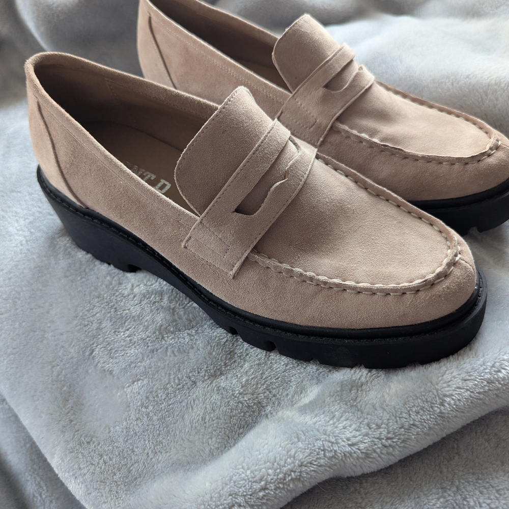 Silent D Suede Loafers